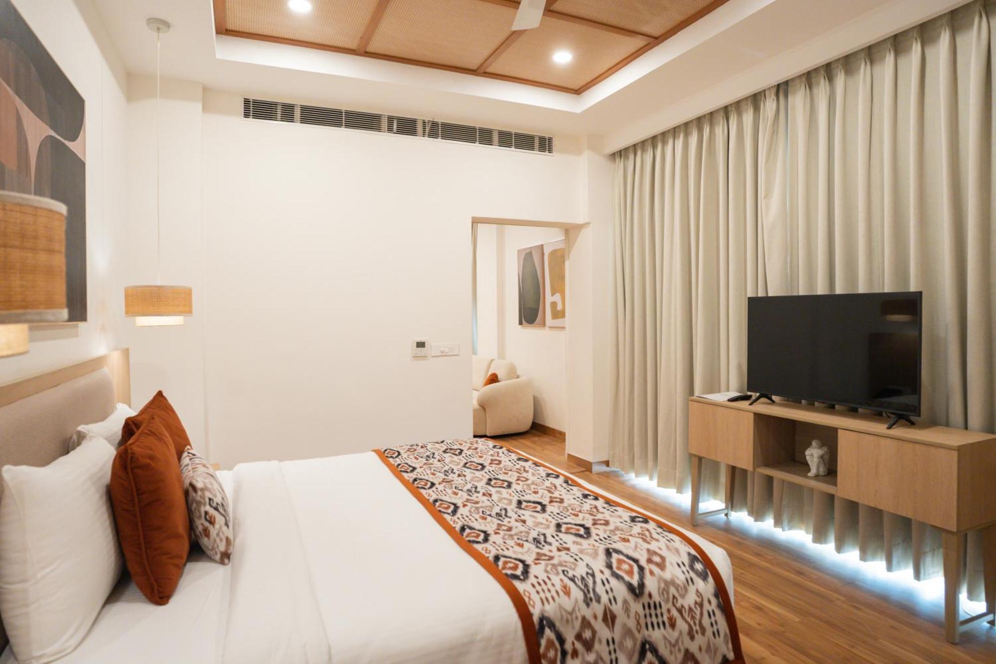 גורגאון Ar Suites Klj Square מראה חיצוני תמונה