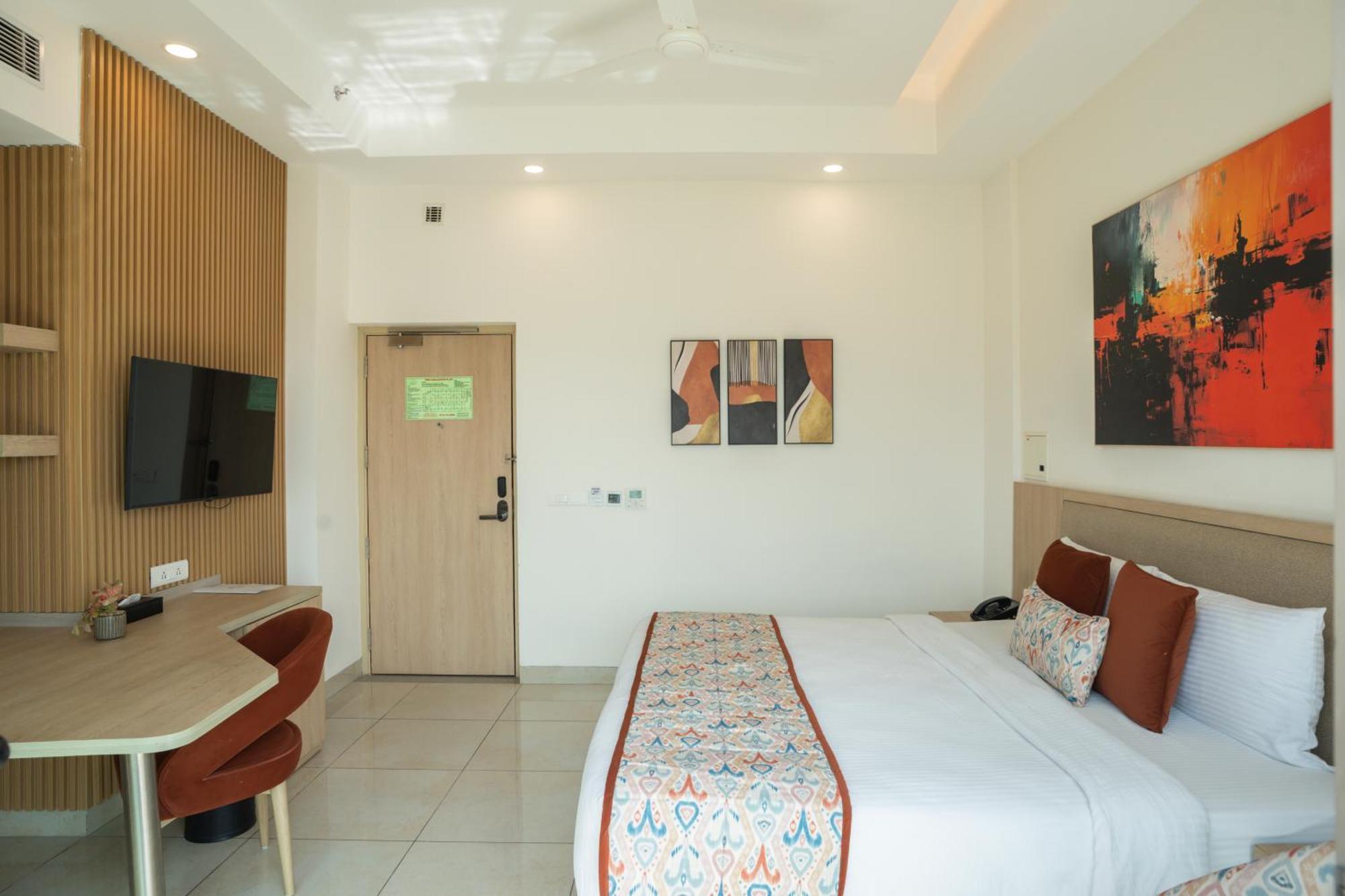 גורגאון Ar Suites Klj Square מראה חיצוני תמונה