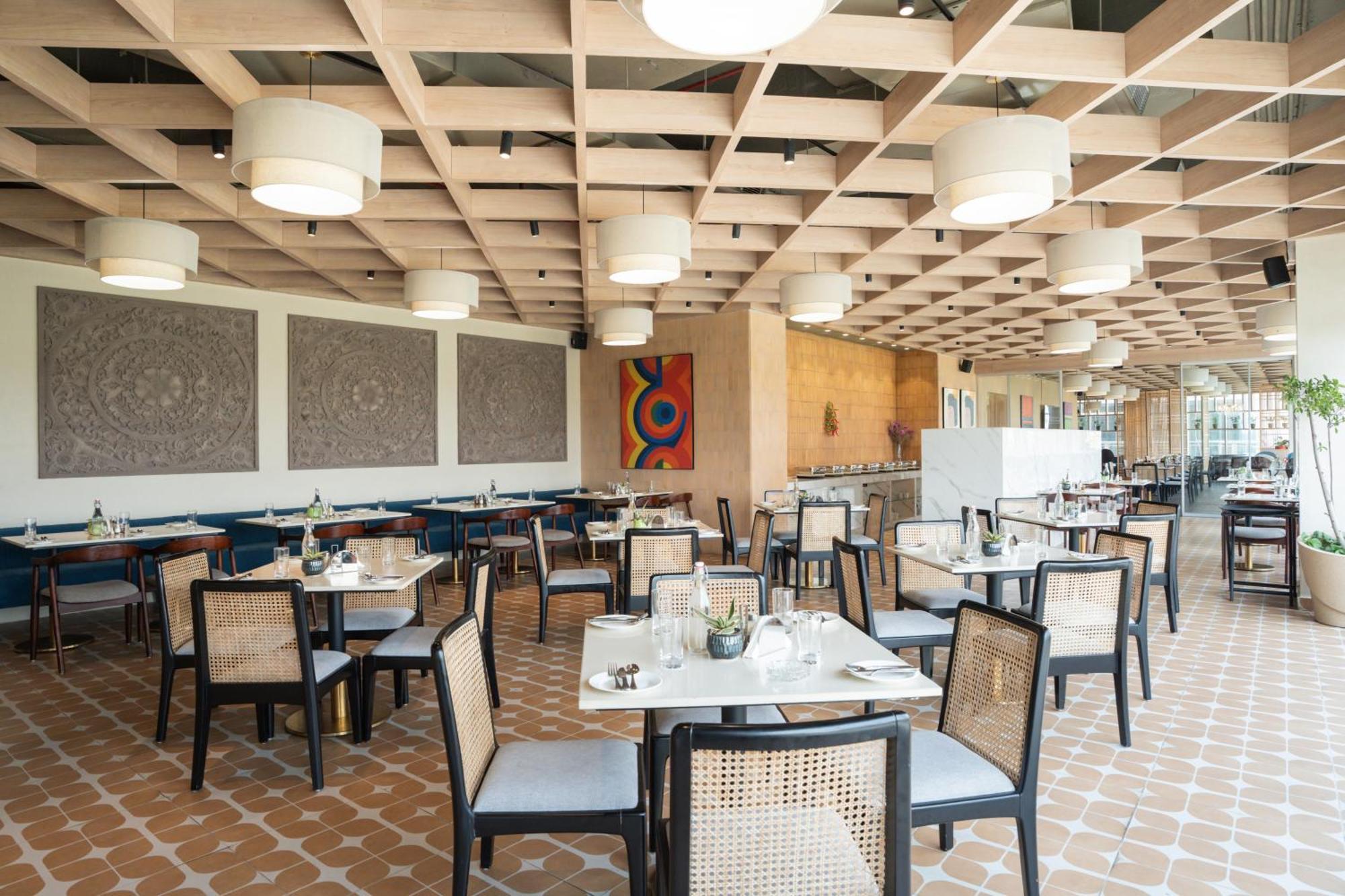 גורגאון Ar Suites Klj Square מראה חיצוני תמונה