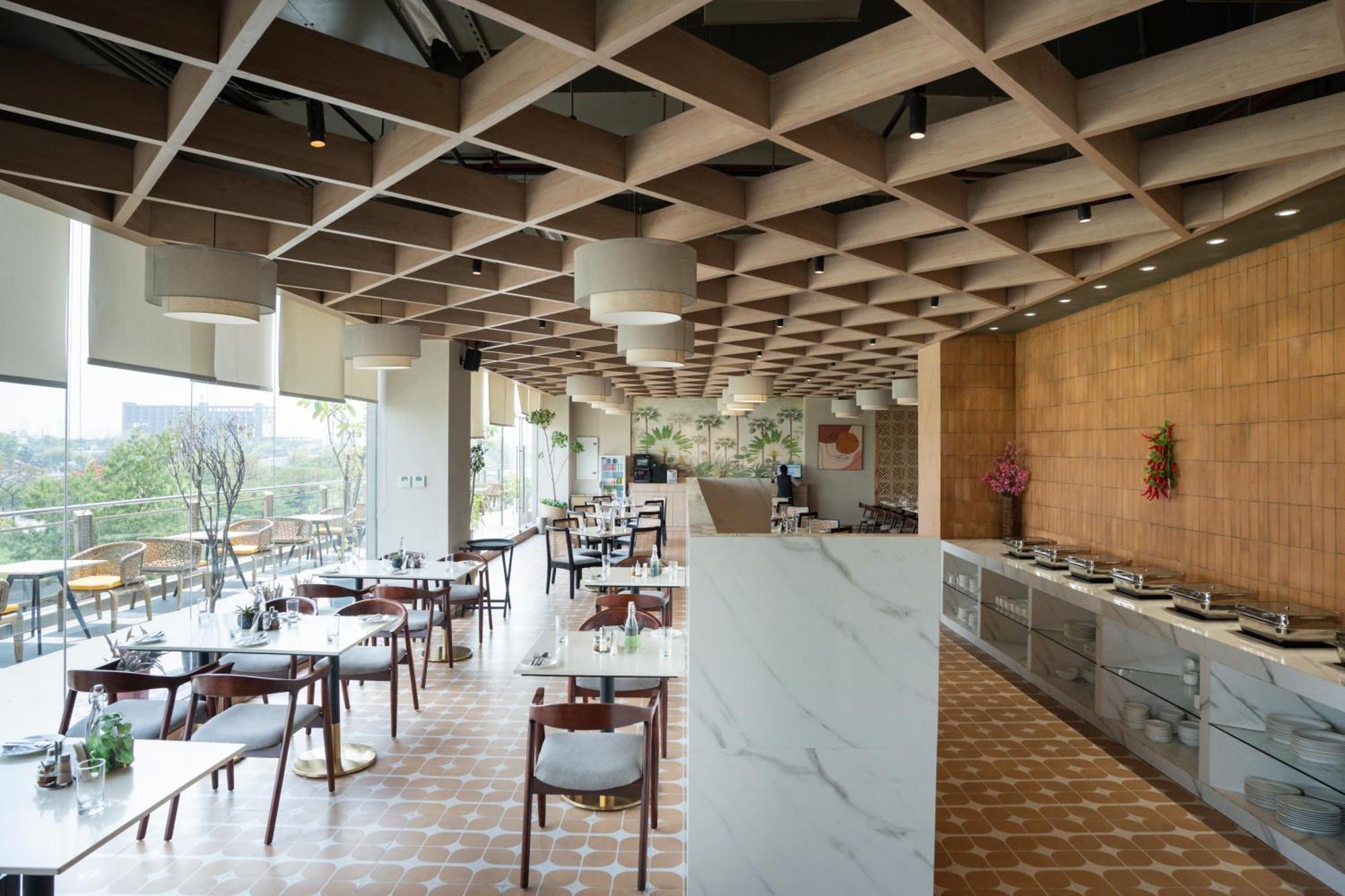 גורגאון Ar Suites Klj Square מראה חיצוני תמונה